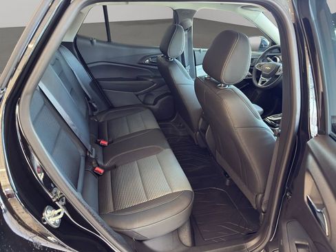 New 2026 Chevrolet Trax LT w/ Driver Confidence Package image 17