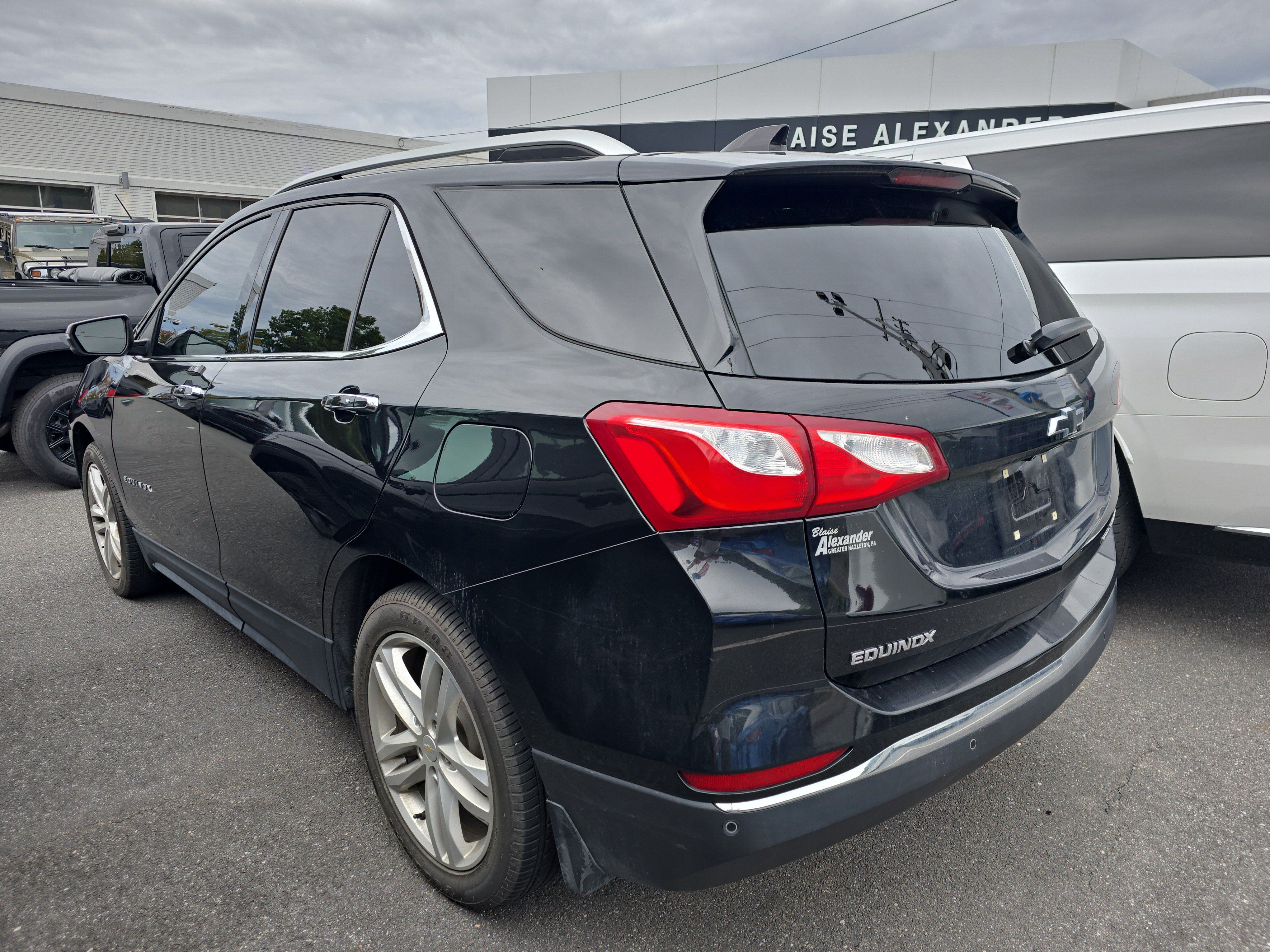 Used 2019 Chevrolet Equinox Premier AWD/4WD image 4