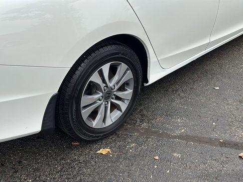 Used 2013 Honda Accord LX image 8