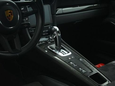Used 2018 Porsche 911 GT3 RWD image 41