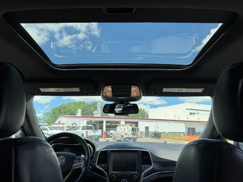 Used 2015 Jeep Grand Cherokee Limited AWD/4WD image 22