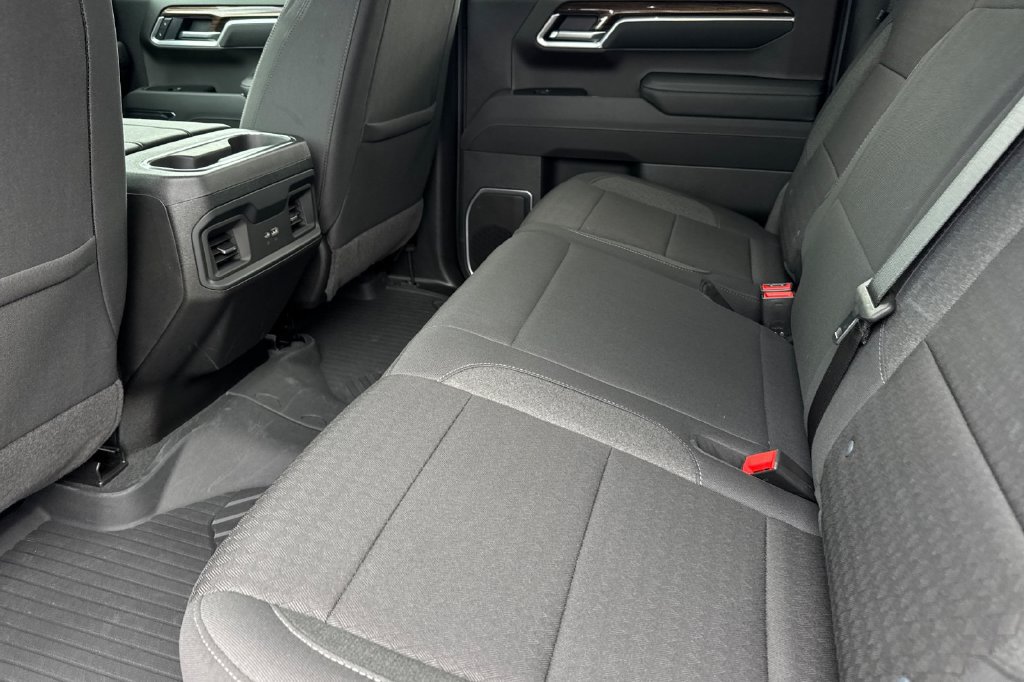Used 2026 Chevrolet Silverado 1500 RST w/ All Star Edition Plus AWD/4WD image 13