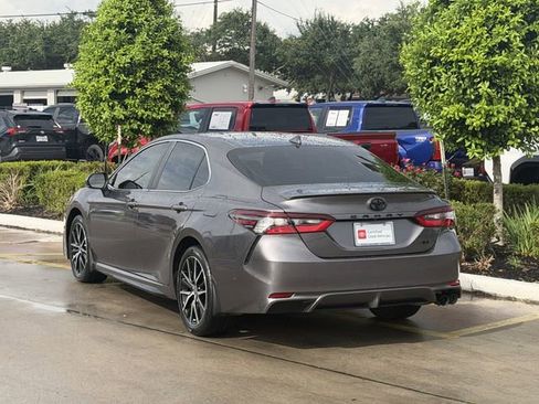 Certified 2023 Toyota Camry SE FWD image 5