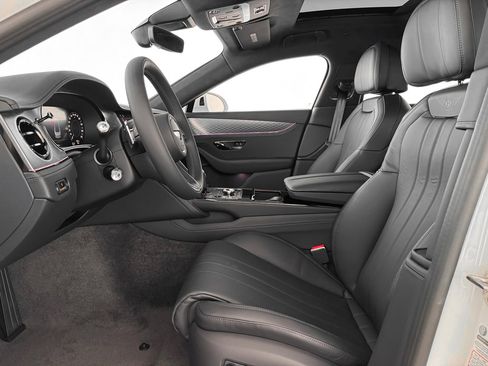 New 2026 Bentley Flying Spur Plug-In Hybrid image 16