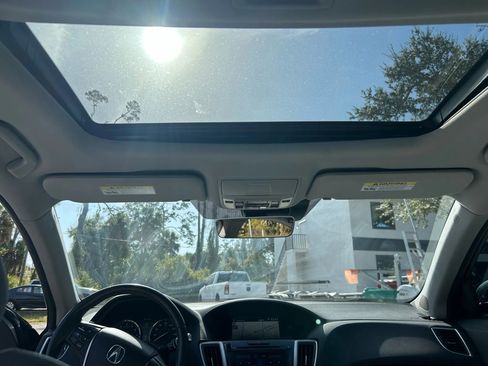 Used 2017 Acura TLX V6 w/ Technology Package image 15