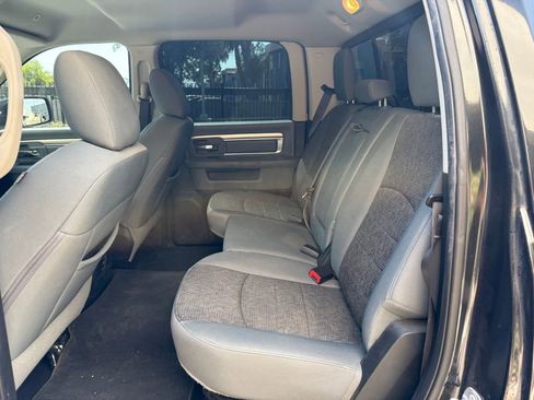 Used 2018 RAM 1500 Big Horn image 12