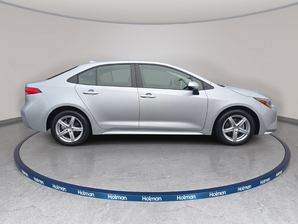 Used 2021 Toyota Corolla LE w/ Carpet Mat Package (TMS) FWD image 5