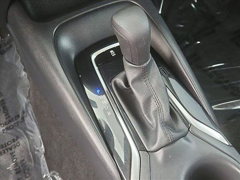 Used 2023 Toyota Corolla LE FWD image 17
