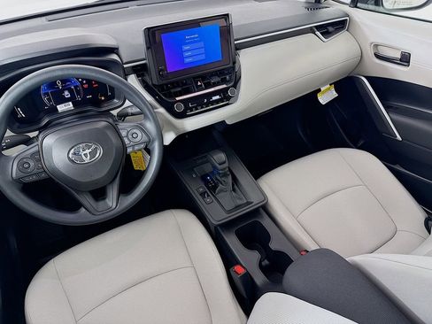 New 2026 Toyota Corolla Cross L image 24