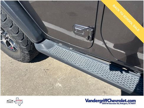 Used 2018 Jeep Wrangler Unlimited Rubicon AWD/4WD image 5