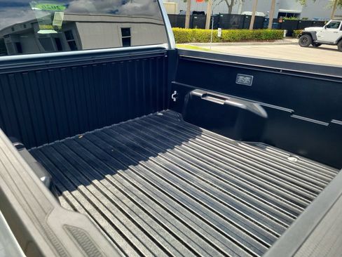 Used 2026 Toyota Tacoma SR w/ SR Upgrade Package RWD image 9