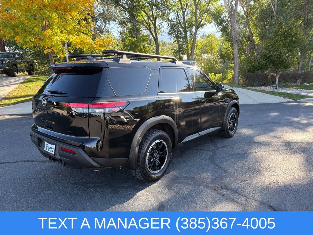 Used 2024 Nissan Pathfinder Rock Creek AWD/4WD image 3