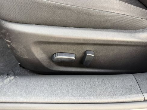 Used 2026 Nissan Altima 2.5 SV FWD image 21