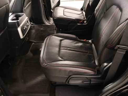 Used 2023 Ford Expedition Limited AWD/4WD image 13
