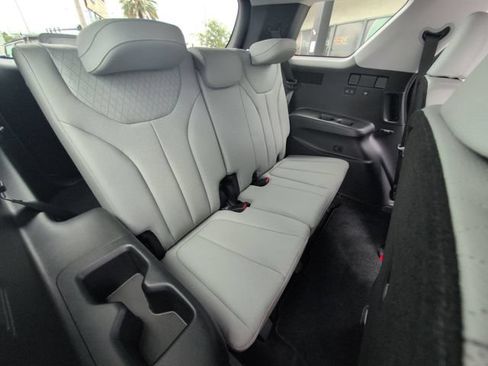 Used 2021 Hyundai Palisade SEL w/ Premium Package FWD image 25