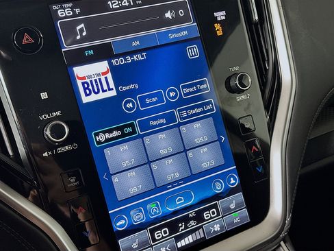 Used 2023 Subaru Outback Premium image 21