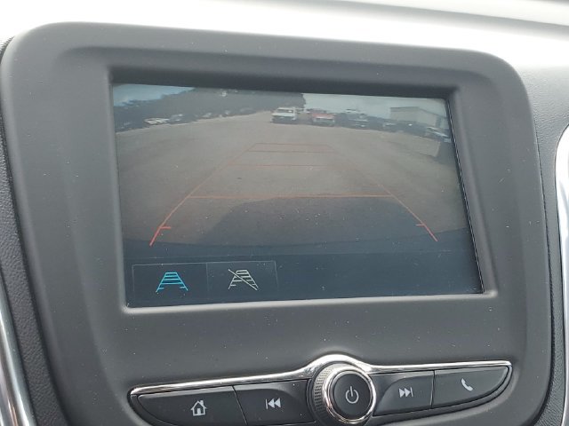 Used 2018 Chevrolet Equinox LT FWD image 17