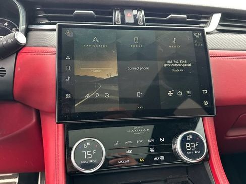 Used 2023 Jaguar F-PACE SVR AWD/4WD image 17