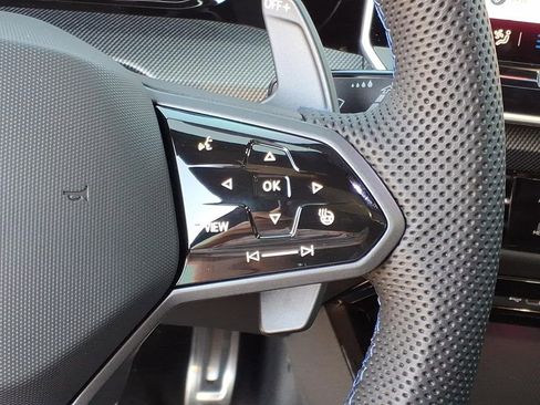 Used 2026 Volkswagen Golf AWD/4WD image 19