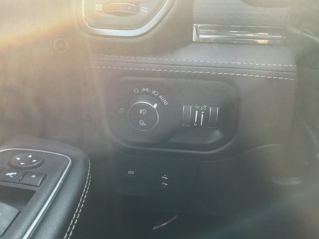 Used 2024 RAM 1500 Limited AWD/4WD image 29
