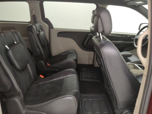 Used 2017 Dodge Grand Caravan SXT FWD image 19