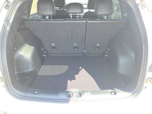 Used 2023 Jeep Compass Latitude AWD/4WD image 6