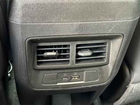 Used 2025 Chevrolet Colorado Z71 image 19