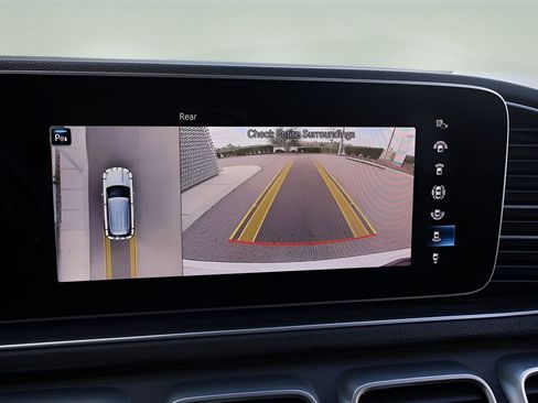 Used 2021 Mercedes-Benz GLE 350 4MATIC image 26