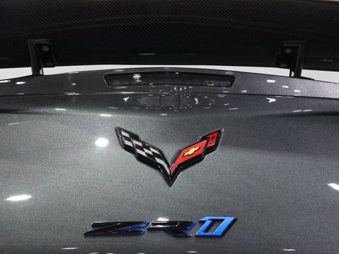 Used 2019 Chevrolet Corvette ZR1 RWD image 48