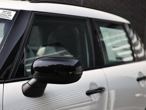 New 2026 MINI Cooper 4-Door Hardtop FWD image 11