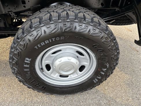 New 2026 Ford F250 XL w/ XL Off-Road Package image 16