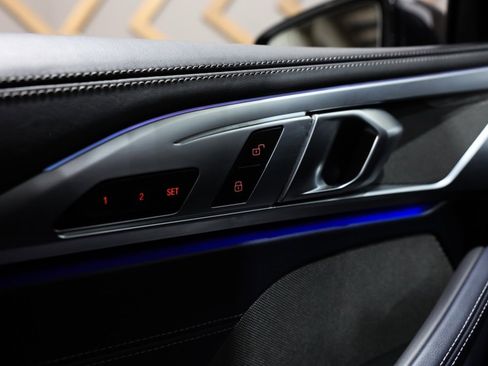 Used 2022 BMW M850i xDrive Coupe image 21