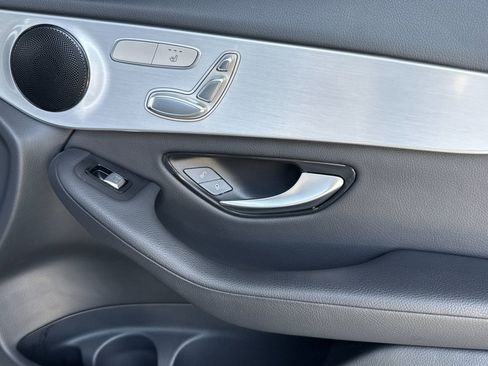 Certified 2022 Mercedes-Benz GLC 300 image 20