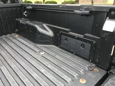 Used 2019 Toyota Tacoma SR5 AWD/4WD image 35