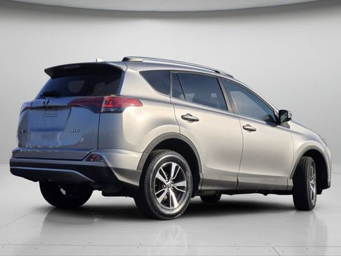 Used 2016 Toyota RAV4 XLE FWD image 20