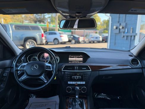 Used 2013 Mercedes-Benz C 300 4MATIC Sedan image 15