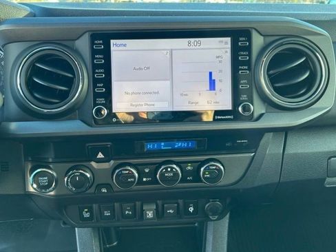 Used 2023 Toyota Tacoma TRD Off-Road w/ Technology Package image 18