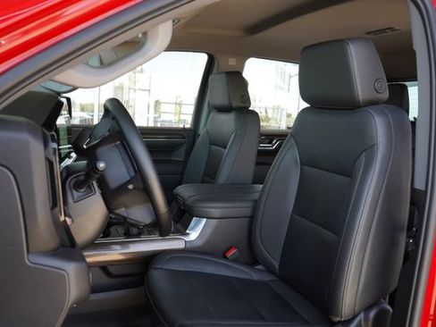 Used 2024 Chevrolet Silverado 1500 LT Trail Boss w/ Convenience Package II AWD/4WD image 27