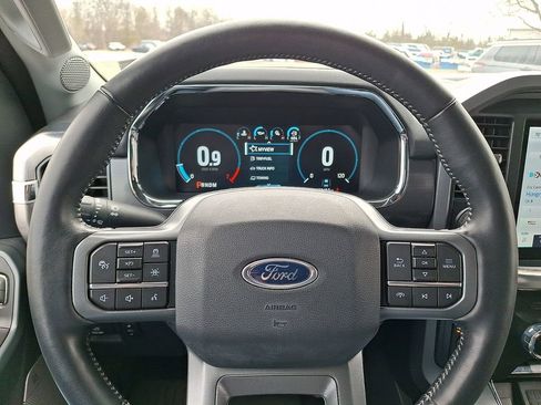 Used 2022 Ford F150 Lariat w/ Equipment Group 502A High AWD/4WD image 18