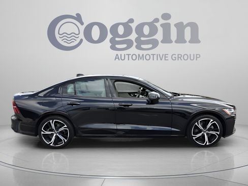 Used 2024 Volvo S60 B5 Plus FWD image 6