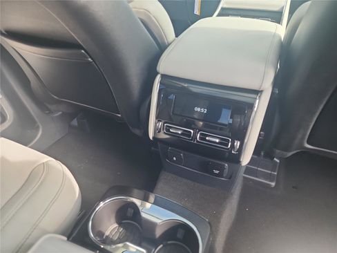 New 2026 Lincoln Aviator Reserve AWD/4WD image 23