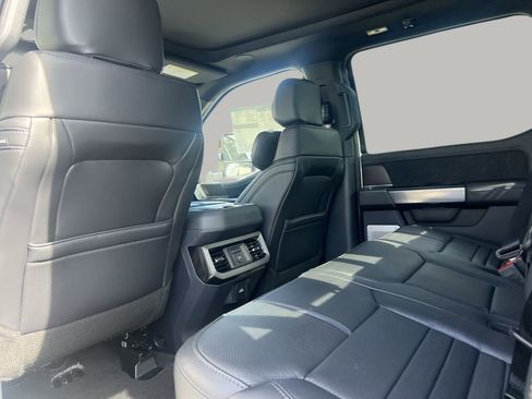 New 2026 Ford F250 Platinum w/ FX4 Off-Road Package AWD/4WD image 19