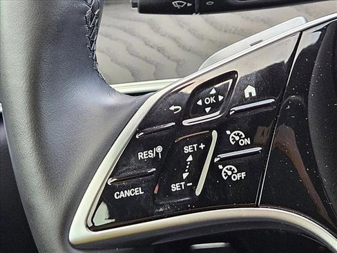 Used 2023 Mercedes-Benz E 350 Sedan image 19