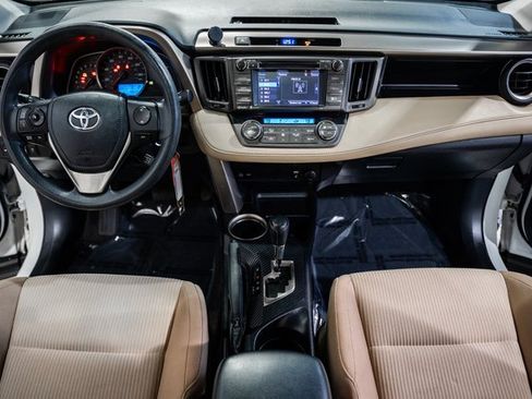 Used 2015 Toyota RAV4 XLE image 18