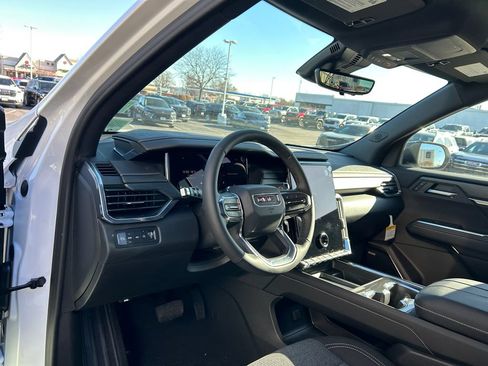 New 2026 GMC Acadia Elevation AWD/4WD image 20