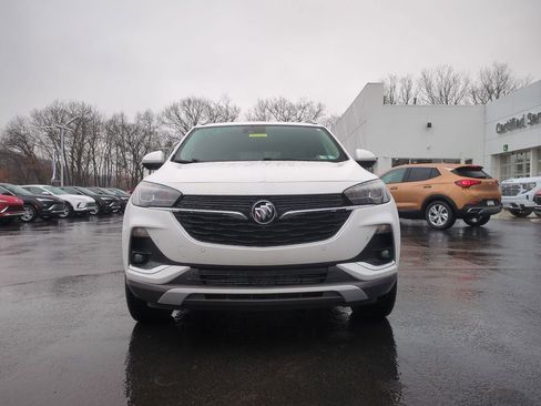 Used 2022 Buick Encore GX Essence w/ Advanced Technology Package AWD/4WD image 2