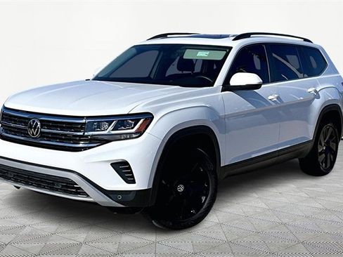 Used 2022 Volkswagen Atlas SE image 1