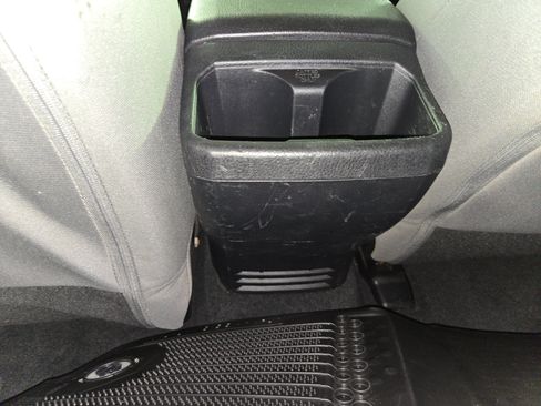 Used 2021 Toyota Tacoma SR w/ SR Convenience Package RWD image 15
