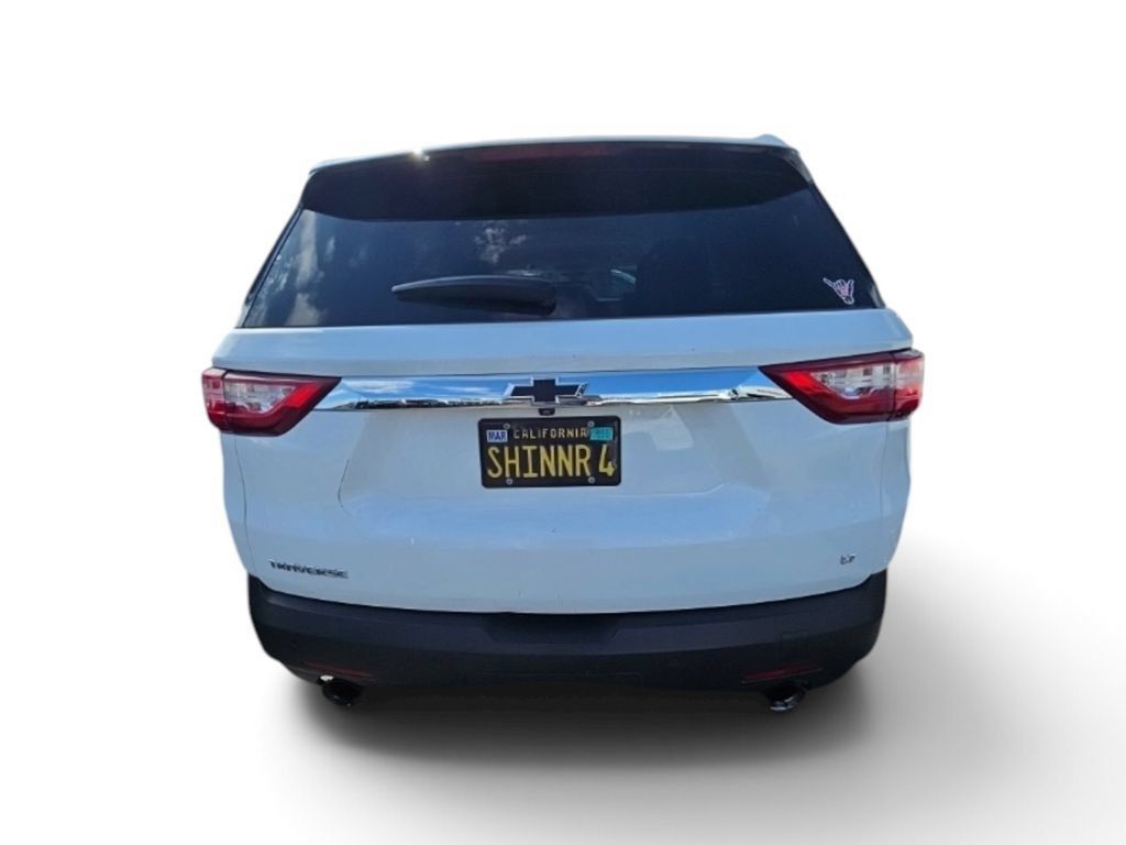 Used 2020 Chevrolet Traverse LT w/ Driver Confidence II Package FWD image 4