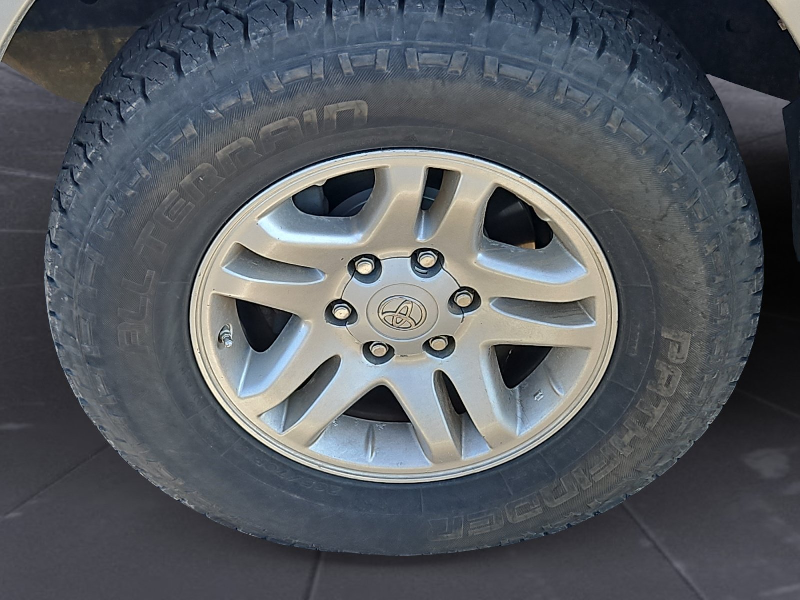 Used 2006 Toyota Tundra SR5 w/ All Weather Guard Pkg AWD/4WD image 18